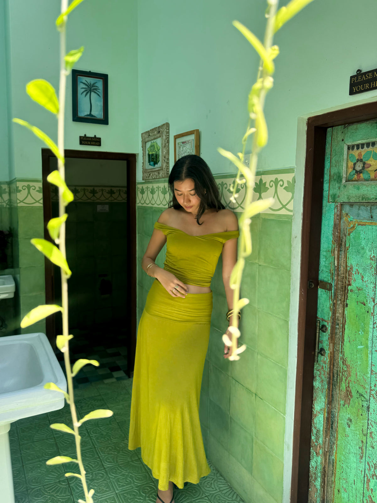 008 - gloria skirt in olive/hibiscus